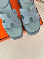 HM 25S JAM 30 HIGH-HEEL SANDAL IN STEEL BLUE GRAY SUEDE