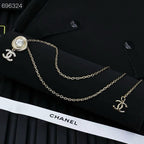 PENDANT NECKLACE IN GOLD TWISTED RIBBED DOUBLE C