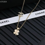PENDANT NECKLACE FULL DIAMOND FOUR-LEAF CLOVER DOUBLE C IN GOLD