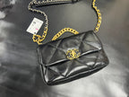 FLAP BAG 26CM GOLD HARDWARE BLACK CALFSKIN