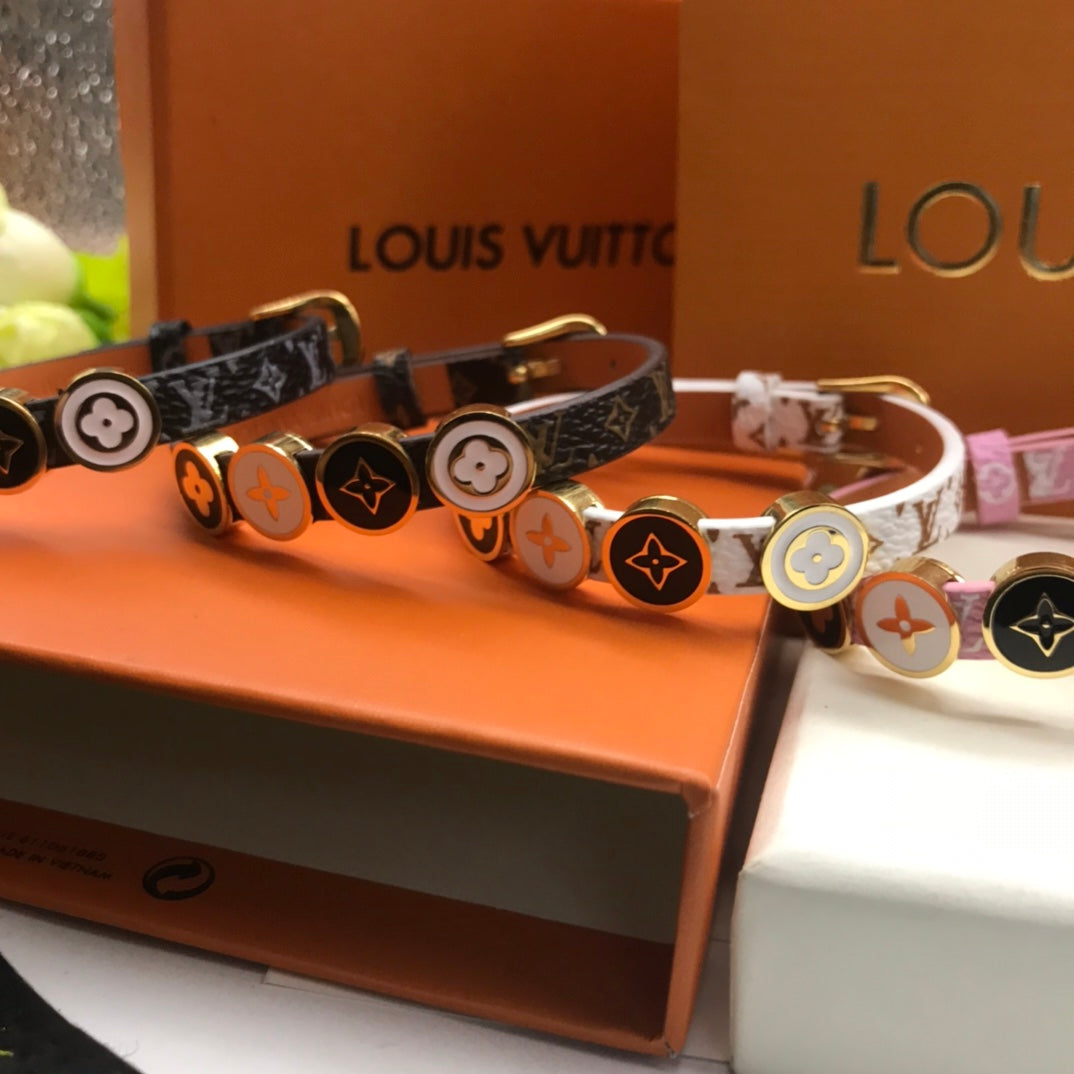 ALV LEATHER ROPE 4 MOTIFS GOLD BRACELET