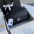 MEDIUM FLAP BAG 25CM BLACK CAVIAR SILVER HARDWARE
