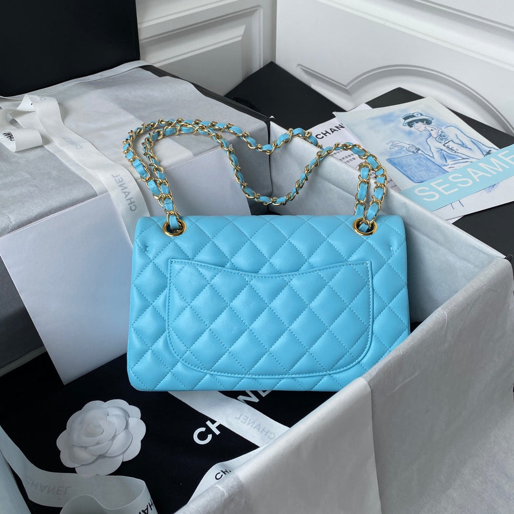 Medium Classic Flap Bag 23cm Blue Sky Lambskin Gold Hardware
