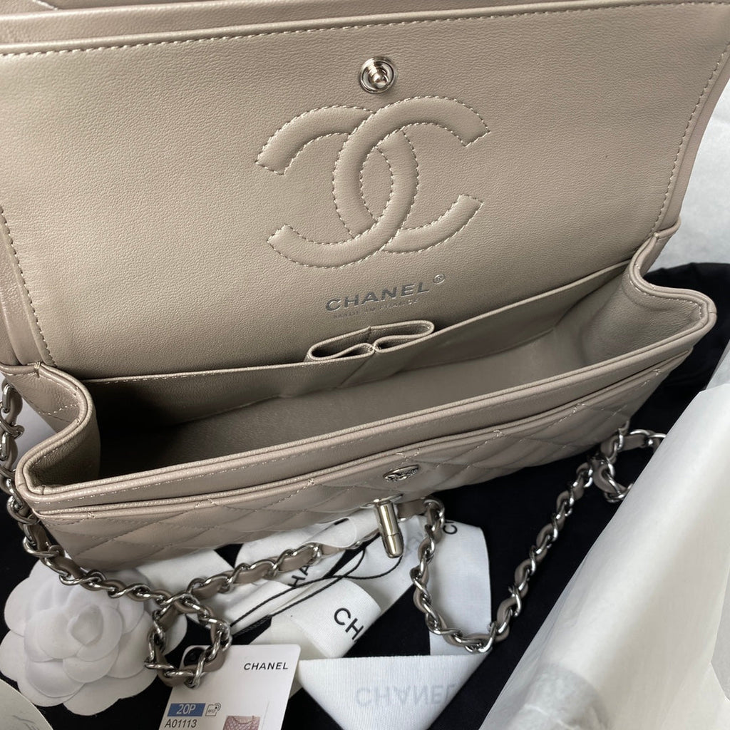 Medium Classic Flap Bag 23cm Brown Lambskin Silver Hardware