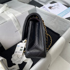 Medium Classic Flap Bag 23cm Black Lambskin Gold Hardware