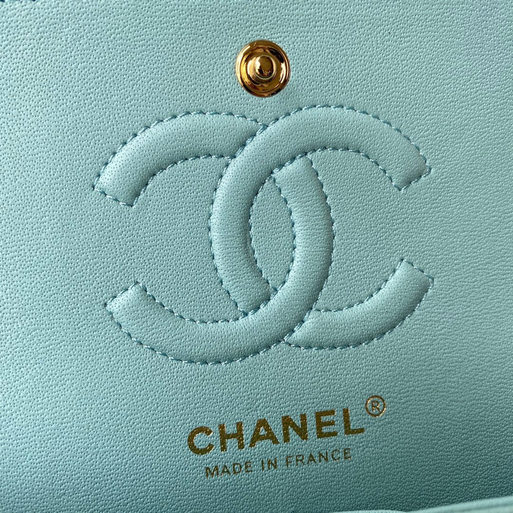 Medium Classic Flap Bag 23cm Blue Sky Caviar Gold Hardware