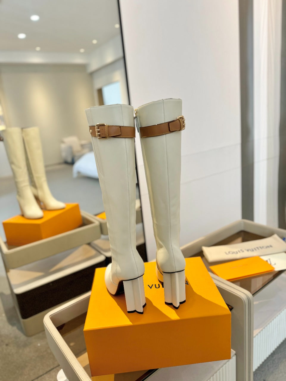 LV Donna High Boot 9.5 Cream Calfskin 573880