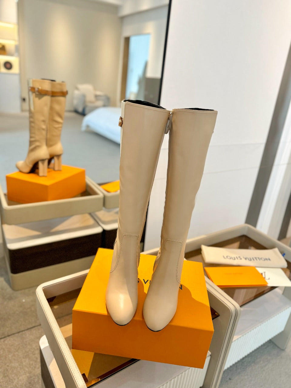 LV Donna High Boot 9.5 Beige Calfskin 573882